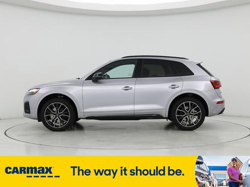 2022 Audi SQ5 Premium Plus