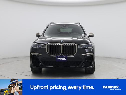 2022 BMW X7 M50i