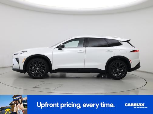 2025 Toyota Crown Signia Limited