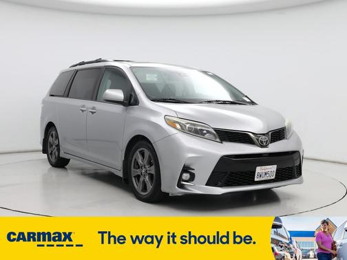 2018 Toyota Sienna SE