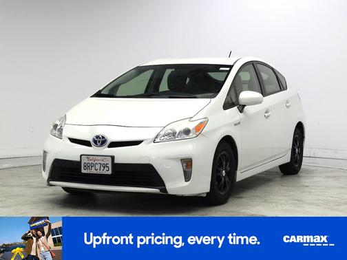 White 2015 Toyota Prius Four