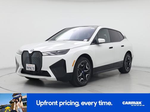 2025 BMW iX XDrive50i