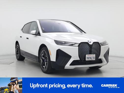 2025 BMW iX XDrive50i