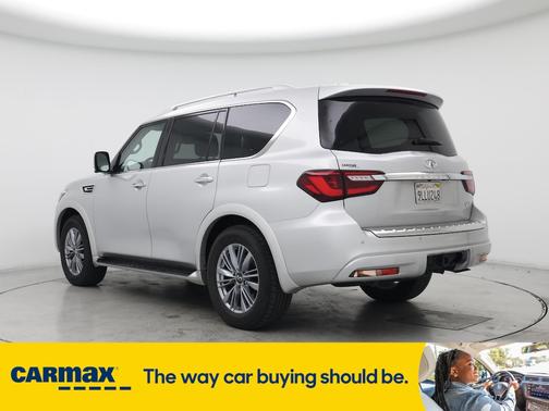 2023 INFINITI QX80 Luxe