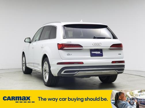 2022 Audi Q7 Premium Plus