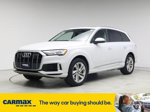 2022 Audi Q7 Premium Plus