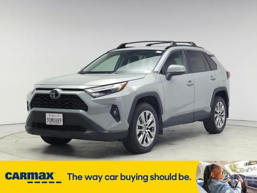 2022 Toyota RAV4 XLE Premium