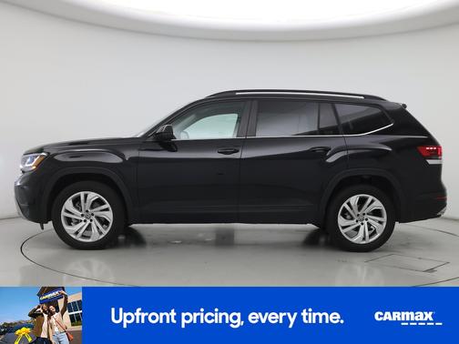 Black 2023 Volkswagen Atlas SE w/Tech