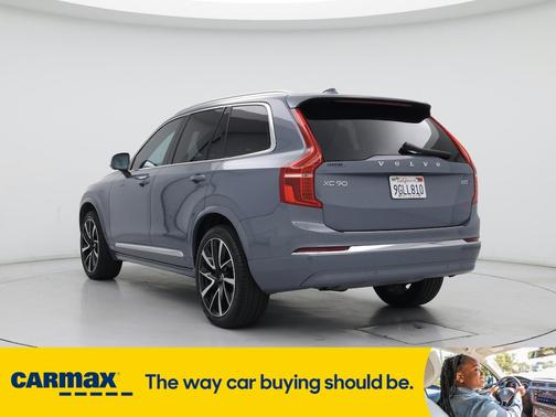2023 Volvo XC90 B5 Plus