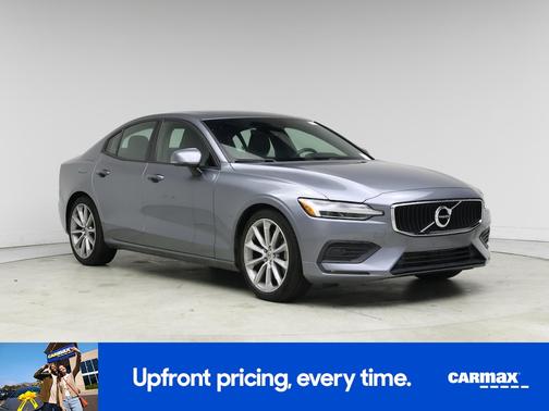 2019 Volvo S60 T6 Momentum