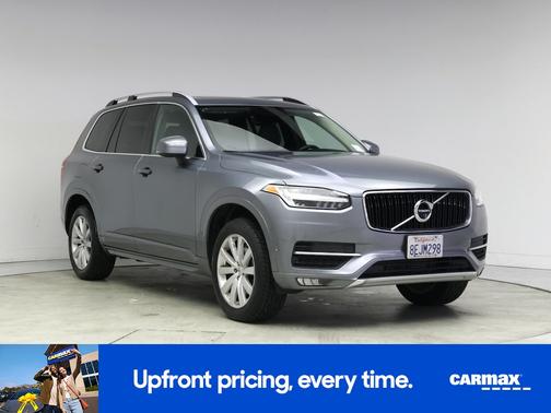 2018 Volvo XC90 T5 Momentum
