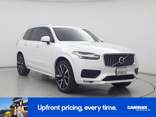 2020 Volvo XC90 T6 Momentum
