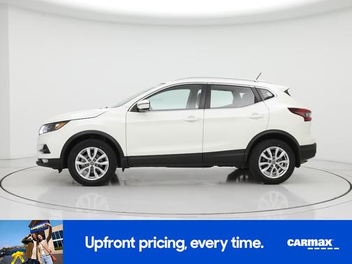 2022 Nissan Rogue Sport SV