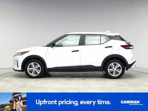 2022 Nissan Kicks S