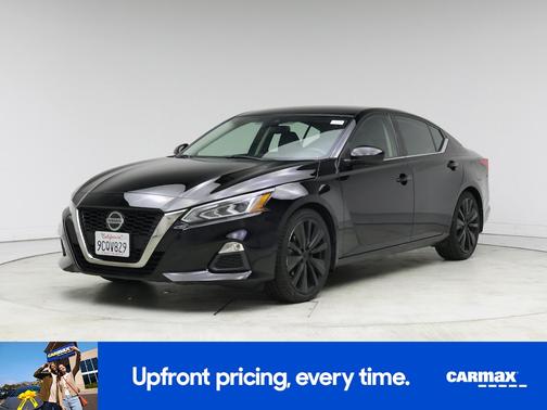 2022 Nissan Altima SR