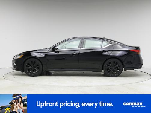 2022 Nissan Altima SR