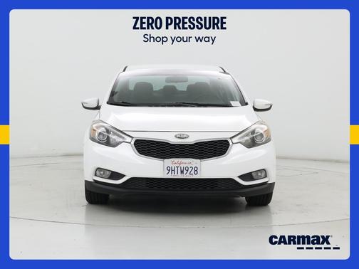 White 2014 Kia Forte EX