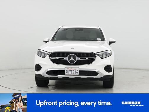 2025 Mercedes-Benz GLC 300 