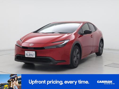 2025 Toyota Prius LE
