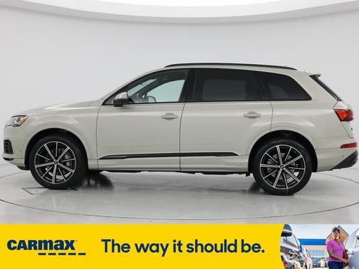 2023 Audi Q7 Premium Plus