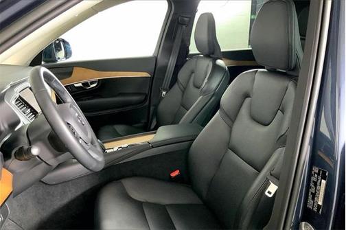 2023 Volvo XC90 B6 Plus 7-Seater