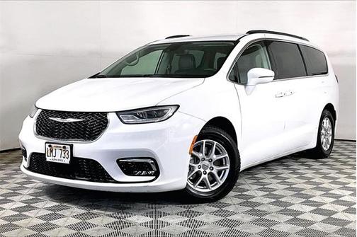 2022 Chrysler Pacifica Touring-L