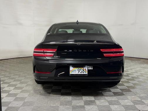 2024 Genesis Electrified G80 Advanced