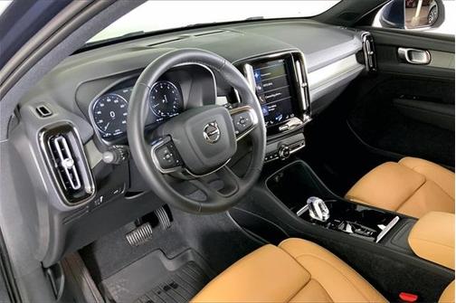 2022 Volvo XC40 T4 Inscription