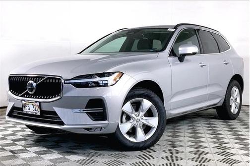 2022 Volvo XC60 B5 Momentum