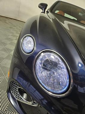 2022 Bentley Continental GT V8