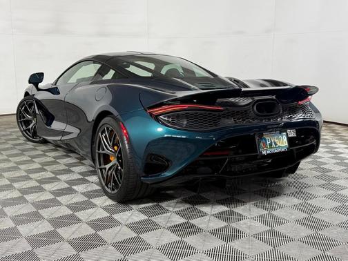 2024 McLaren 750S Base
