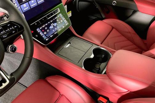 2026 Maserati Grecale Modena