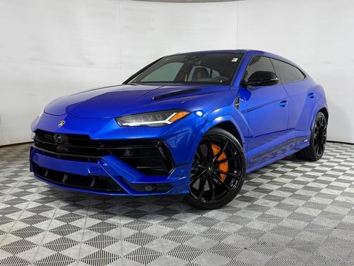 2024 Lamborghini Urus S