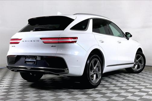 2026 Genesis GV70 2.5T Advanced