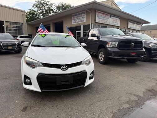 2014 Toyota Corolla S Plus