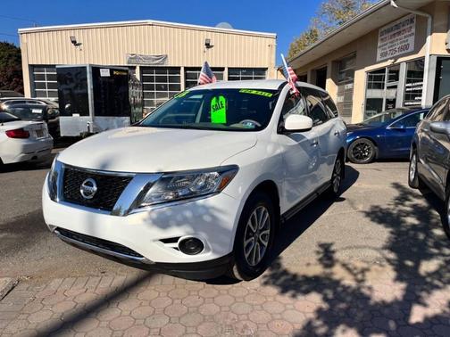 2013 Nissan Pathfinder S