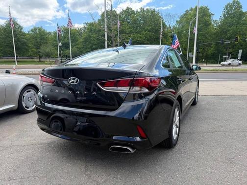 Phantom Black 2019 Hyundai SONATA SE