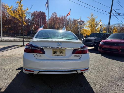 2017 Honda Accord Sport SE