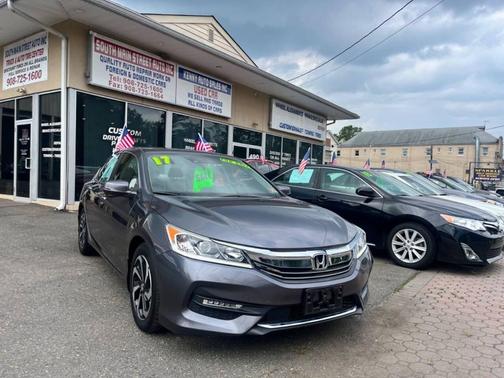 2017 Honda Accord EX-L w/Navigation & Honda Sensing