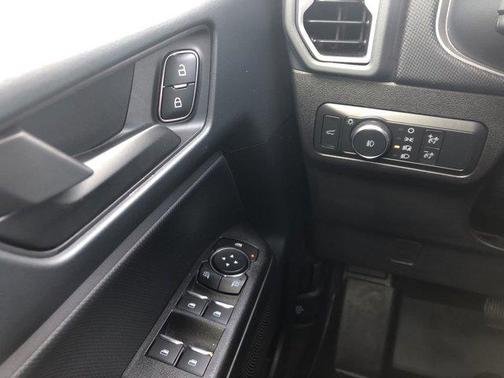 Photo 5 of 21 of 2021 Ford Bronco Sport Outer Banks