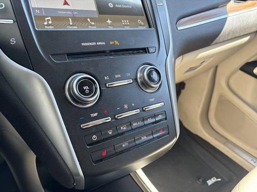 2017 Lincoln MKC Select