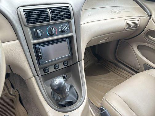 2003 Ford Mustang GT Premium