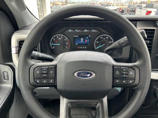 2025 Ford F-250 XL