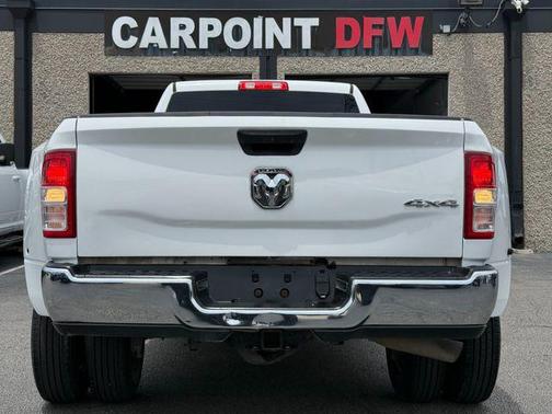 Bright White Clearcoat 2020 RAM 3500 Tradesman Crew Cab 4x4 8' Box