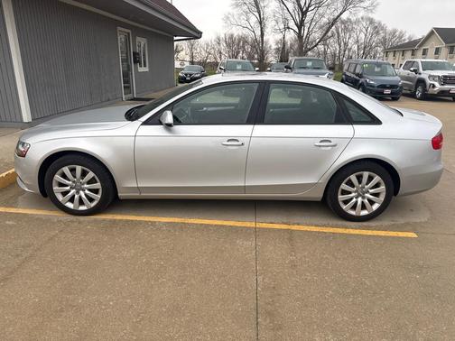 2013 Audi A4 2.0T Premium quattro