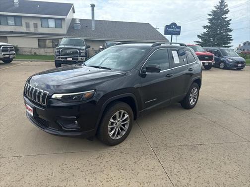 2022 Jeep Cherokee Latitude Lux