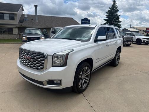 White 2018 GMC Yukon Denali