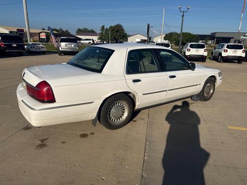 2000 Mercury Grand Marquis LS