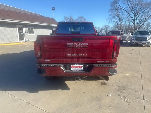 2023 GMC Sierra 2500 Denali
