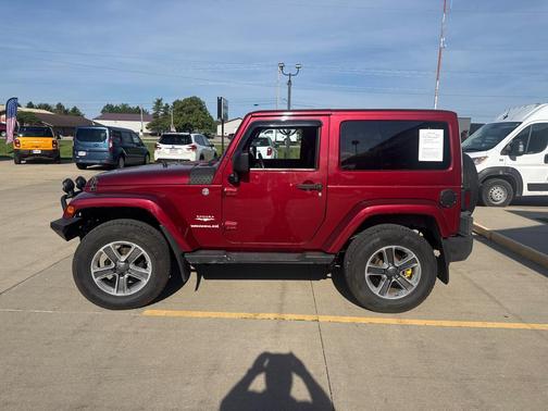 Deep Cherry Red Crystal Coat 2013 Jeep Wrangler Sahara